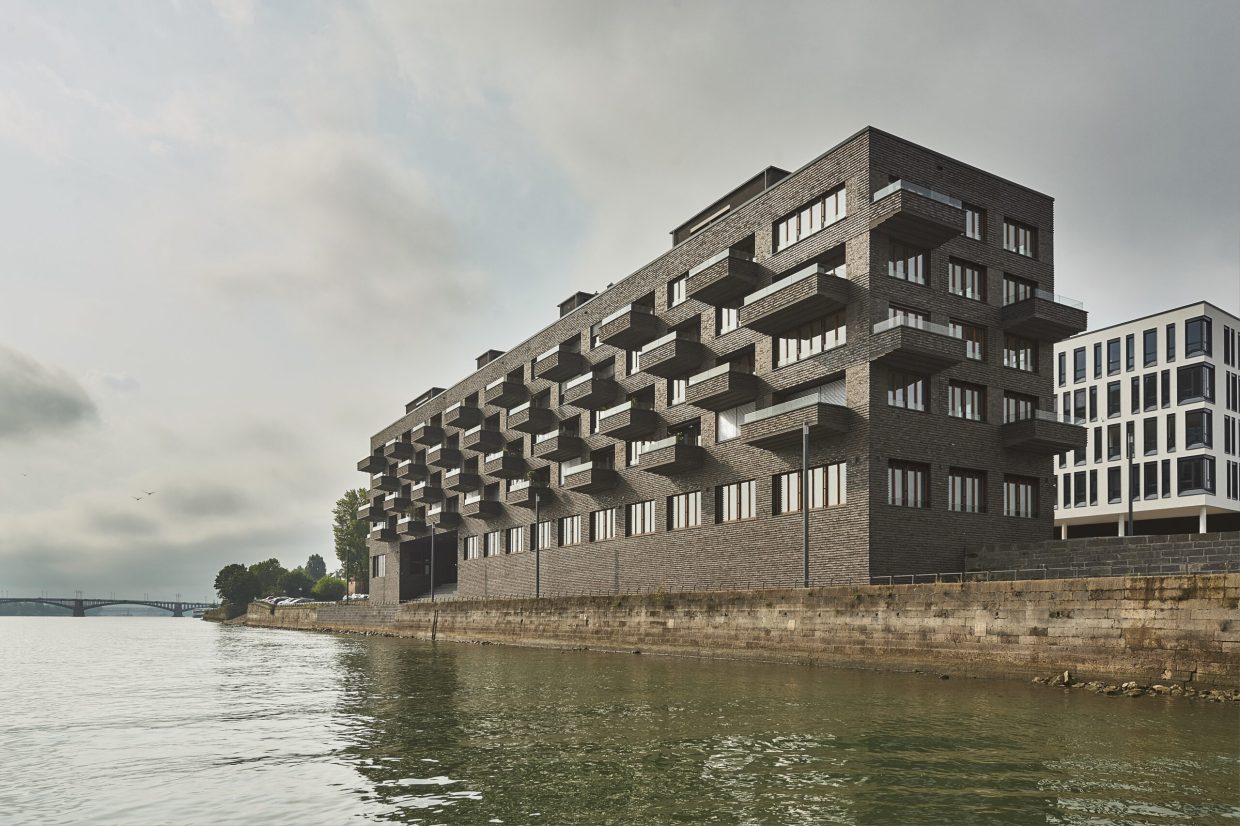Blick vom Rhein