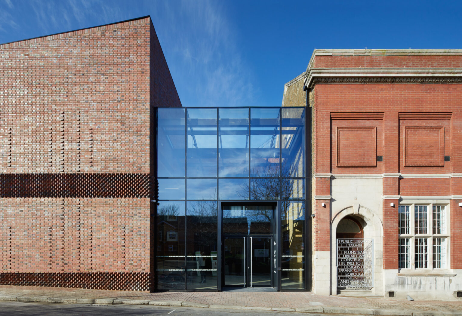 Plumstead Library – Bild 3 von 7