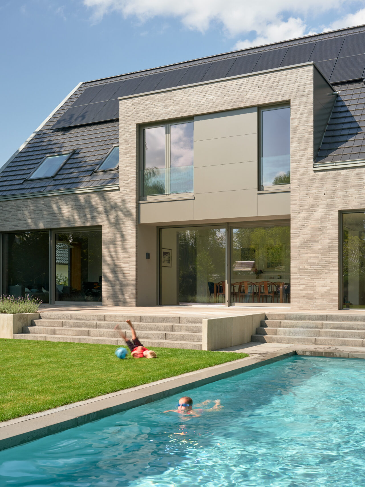 Detailaufnahme mit Pool