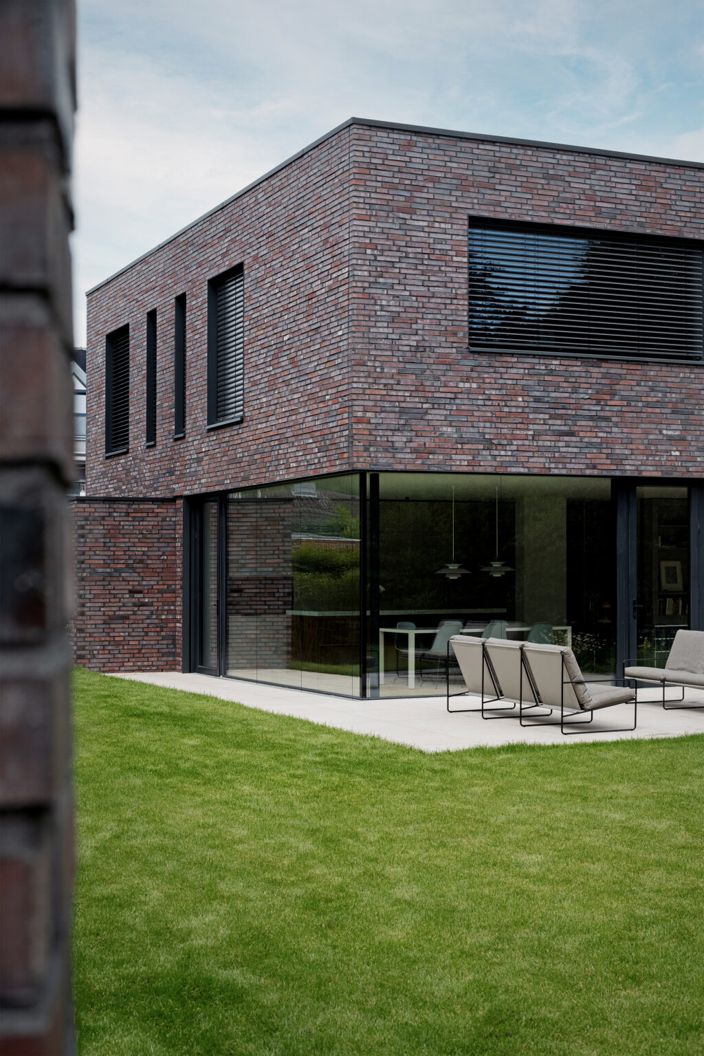Zeitlose Architektur mit charakterstarker Klinkerfassade – Bild 10 von 10
